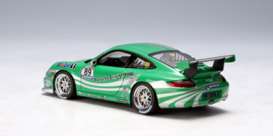 Porsche  - 2006 green - 1:43 - AutoArt - 60671 - autoart60671 | Toms Modelautos