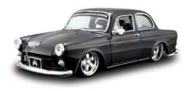 Volkswagen  - black - 1:24 - Maisto - 31042bk - mai31042bk | Toms Modelautos