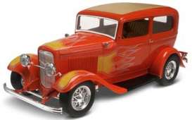 Ford  - 1932  - 1:25 - Revell - US - 2062 - rmxs2062 | Toms Modelautos