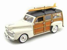 Ford  - 1948 creme/woody - 1:18 - Lucky Diecast - 20028cr - ldc20028cr | Toms Modelautos