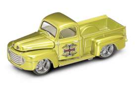 Ford  - 1948 shinny rich gold - 1:64 - Yatming - yat64005go | Toms Modelautos