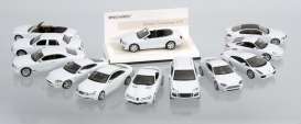 Bentley  - 2007 white - 1:43 - Minichamps - 436139031 - mc436139031 | Toms Modelautos