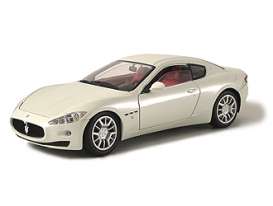 Maserati  - 2008 white - 1:18 - Mondo Motors - mondo50041w | Toms Modelautos