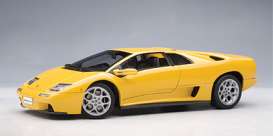 Lamborghini  - Diablo yellow - 1:18 - AutoArt - 74526 - autoart74526 | Toms Modelautos
