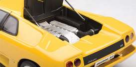 Lamborghini  - Diablo yellow - 1:18 - AutoArt - 74526 - autoart74526 | Toms Modelautos