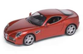 Alfa Romeo  - 8C 2007 red - 1:24 - Welly - 22490r - welly22490r | Toms Modelautos