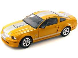 Shelby  - 2008 orange w/silver stripes - 1:18 - Shelby Collectibles - shelby291 | Toms Modelautos