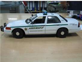 Ford  - 2001  - 1:18 - Motor Max - 73521 - mmax73521 | Toms Modelautos