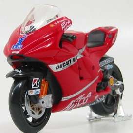 Ducati  - 2008 red - 1:18 - Maisto - 31567-nr1 - mai31567-nr1 | Toms Modelautos