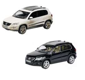 Volkswagen  - black/white - 1:43 - Schuco - 4989 - schuco4989 | Toms Modelautos