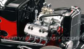 Ford  - 1932 black w/flames - 1:18 - Acme Diecast - gmpg1805010 | Toms Modelautos