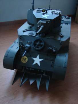 Sherman  - army green - 1:6 -  - ultimatetank | Toms Modelautos