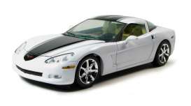 Corvette  - 2009 white w/black stripes - 1:24 - GreenLight - 18210 - gl18210 | Toms Modelautos