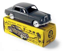 Mercedes Benz  - 1956 light grey - 1:43 - Norev - c31201 - norc31201 | Toms Modelautos