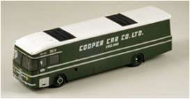 Cooper  - 1967 green - 1:43 - Spark - S0298 - spaS0298 | Toms Modelautos