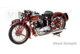 Triumph - 1939 red - 1:12 - Minichamps - 122133700 - mc122133700 | Tom's Modelauto's Triumph - 1939 red - 1:12 - Minichamps - 122133700 - mc122133700 | Tom's Modelauto's