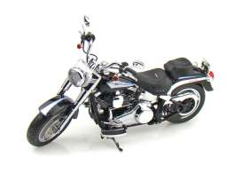 Harley Davidson  - 2010 vivid black - 1:12 - Highway 61 - hw81134 | Toms Modelautos