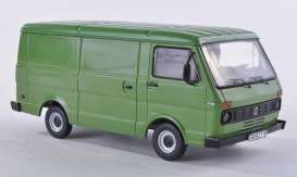Volkswagen  - 1975 green - 1:43 - Premium Classixxs - premium13300 | Toms Modelautos
