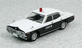 Nissan  - black/white - 1:43 - Dism - dism179867 | Toms Modelautos