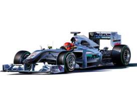 Mercedes Benz  - 2010  - 1:24 - Revell - Germany - 07098 - revell07098 | Toms Modelautos