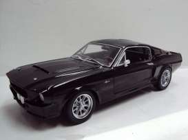 Shelby  - 1967 black/black - 1:18 - Shelby Collectibles - shelby195 | Toms Modelautos