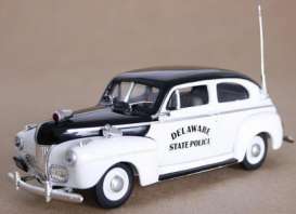 Ford  - 1941 black/white - 1:43 - First Response - fr1941-DE3 | Toms Modelautos
