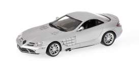 Mercedes Benz  - 2004 matt silver - 1:43 - Minichamps - 436033021 - mc436033021 | Toms Modelautos