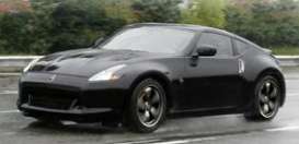 Nissan  - 2008 black - 1:43 - Kyosho - 3303NU - kyo3303NU | Toms Modelautos