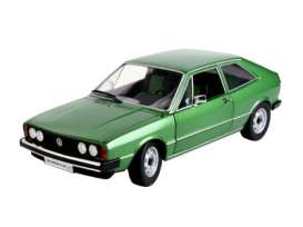 Volkswagen  - 1976 green - 1:18 - Revell - Germany - 08494 - revell08494 | Toms Modelautos