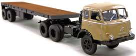 Henschel  - 1956 beige - 1:43 - Norev - 820561 - nor820561 | Toms Modelautos