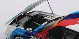 BMW  - 1991 white/blue/red - 1:43 - AutoArt - 69146 - autoart69146 | Toms Modelautos