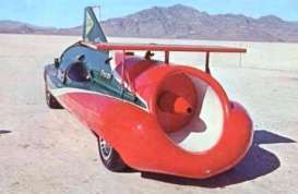 Green Monster  - 1965 red/green - 1:43 - Bizarre - BZ435 | Toms Modelautos