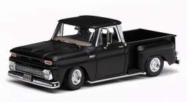 Chevrolet  - 1965 black - 1:18 - SunStar - 1388 - sun1388 | Toms Modelautos