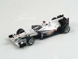 Sauber  - 2010 white/black - 1:43 - Spark - sJ002 - spasJ002 | Toms Modelautos