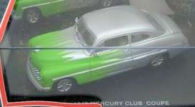 Mercury  - 1949 silver/green - 1:43 - Universal Hobbies - UH1555 | Toms Modelautos