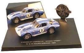 Chevrolet  - 1964 blue - 1:43 - Universal Hobbies - UH2001 | Toms Modelautos