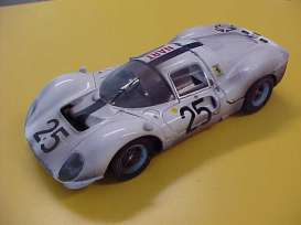 Ferrari  - 1967 white/blue - 1:18 - Acme Diecast - gmpg1804114F | Toms Modelautos