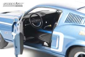 Ford  - Mustang 2+2 Fastback 1968 blue/black - 1:18 - GreenLight - 12844 - gl12844 | Toms Modelautos