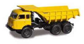 Henschel  - 1956 yellow - 1:43 - Norev - 820562 - nor820562 | Toms Modelautos