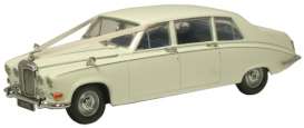 Daimler  - 1971 white - 1:43 - Oxford Diecast - oxdsw001 | Toms Modelautos