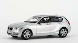 BMW  - 2010 silver - 1:43 - Paragon - 91005 - para91005 | Toms Modelautos