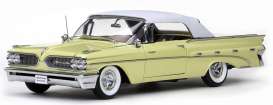 Pontiac  - 1959 yellow/white - 1:18 - SunStar - 5191 - sun5191 | Toms Modelautos