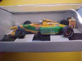 Benetton  - yellow/green - 1:24 - Onyx - onyx5007 | Toms Modelautos