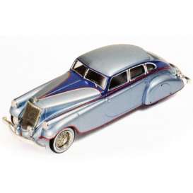 Pierce  - 1933 blue/light blue - 1:43 - IXO Museum - ixmus045 | Toms Modelautos