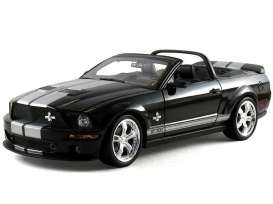 Shelby  - 2007 black w/silver stripes - 1:18 - Shelby Collectibles - shelby286 | Toms Modelautos