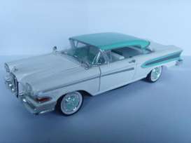 Ford  - 1958 white/green - 1:32 - Arko - Arko05841 | Toms Modelautos