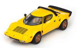 Lancia - 1975 yellow - 1:18 - SunStar - 4524 - sun4524 | Toms Modelautos Lancia - 1975 yellow - 1:18 - SunStar - 4524 - sun4524 | Toms Modelautos