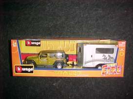 Jeep  - green - 1:32 - Bburago - 44010-3 - bura44010-3 | Toms Modelautos