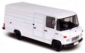 Mercedes Benz  - 406L 1972 white - 1:43 - Norev - 351155 - nor351155 | Toms Modelautos