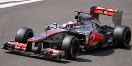 McLaren  - 2012 silver/red - 1:43 - Spark - s3046 - spas3046 | Toms Modelautos